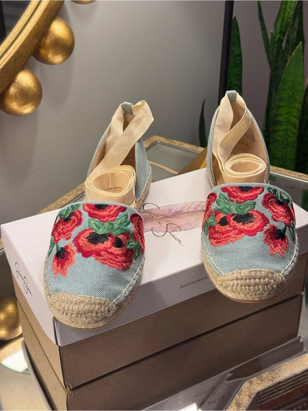 Jessica Simpson Fippo Denim Floral Embroidered Espadrilles - Size 10